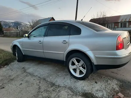 Volkswagen Passat 2002 года за 2 700 000 тг. в Риддер – фото 2