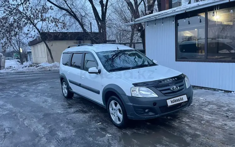 ВАЗ (Lada) Largus Cross 2020 года за 5 900 000 тг. в Алматы