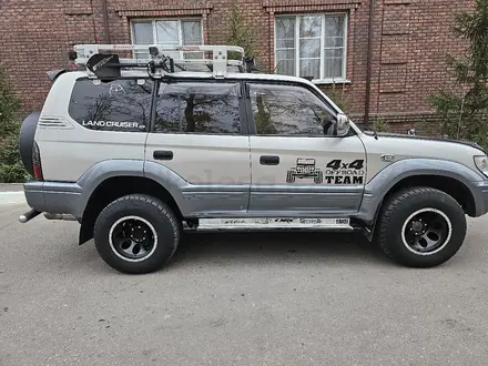 Toyota Land Cruiser Prado 1998 года за 7 500 000 тг. в Петропавловск – фото 11