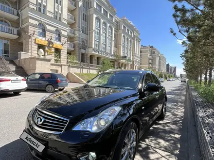 Infiniti QX50 2014 года за 10 000 000 тг. в Астана