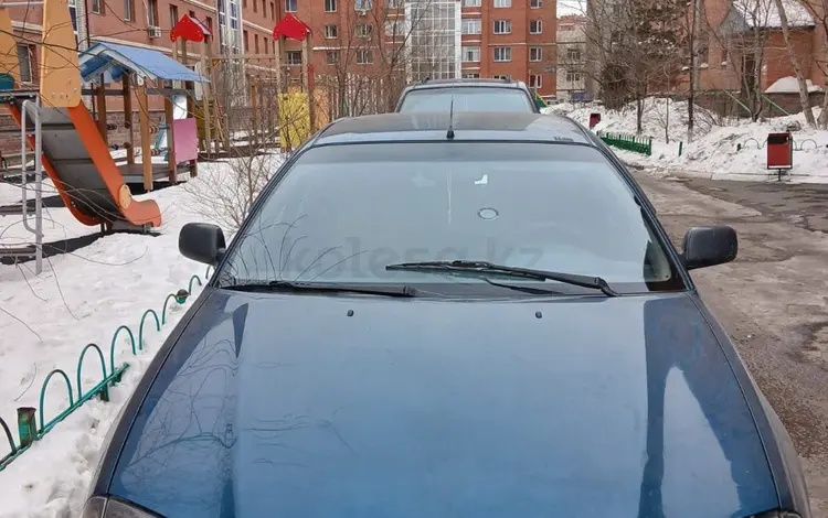 Toyota Avensis 1998 годаүшін3 200 000 тг. в Астана