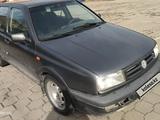 Volkswagen Vento 1994 года за 1 150 000 тг. в Караганда – фото 3