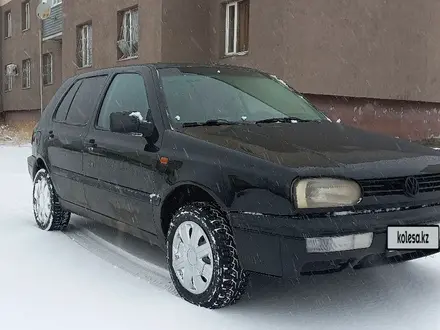 Volkswagen Golf 1993 года за 920 000 тг. в Караганда – фото 2