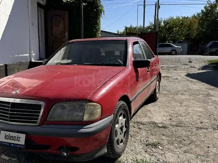 Mercedes-Benz C 180 1993 года за 1 600 000 тг. в Талдыкорган – фото 3