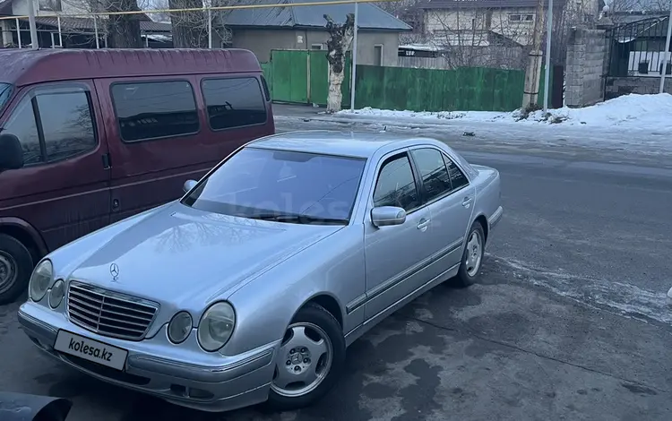 Mercedes-Benz E 320 2001 года за 7 100 000 тг. в Алматы