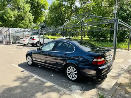 BMW 320 2004 года за 2 500 000 тг. в Алматы – фото 5