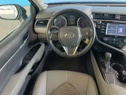 Toyota Camry 2020 года за 7 394 250 тг. в Шымкент – фото 11