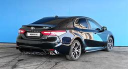 Toyota Camry 2020 года за 7 394 250 тг. в Шымкент – фото 3