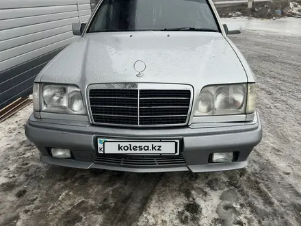 Mercedes-Benz E 280 1993 года за 2 800 000 тг. в Жезказган – фото 3