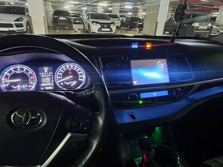 Toyota Highlander 2015 года за 18 000 000 тг. в Алматы – фото 11