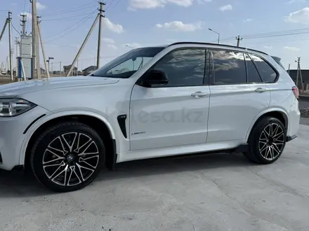 BMW X5 2015 года за 15 800 000 тг. в Шымкент – фото 14