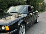 BMW 525 1992 года за 2 300 000 тг. в Алматы – фото 3