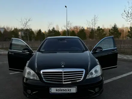 Mercedes-Benz S 500 2007 года за 5 500 000 тг. в Астана – фото 4