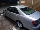 Toyota Camry 2002 годаүшін4 400 000 тг. в Алматы – фото 2