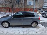 Volkswagen Golf 2005 годаүшін3 700 000 тг. в Караганда – фото 2