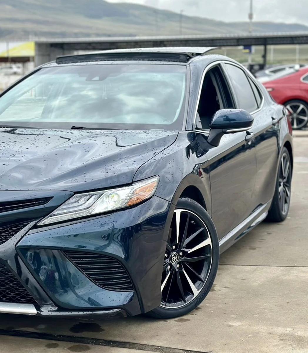 Toyota Camry 2018 г.