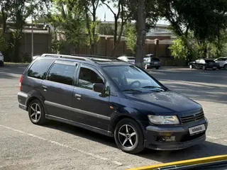 Mitsubishi Space Wagon