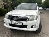 Toyota Hilux 2014 года за 12 000 000 тг. в Караганда