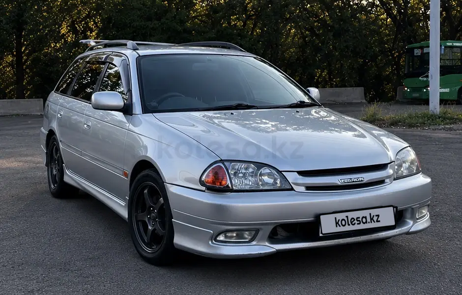 Toyota Caldina, 2002