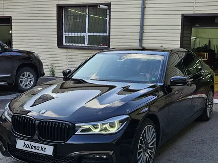 BMW 750 2016 года за 27 000 000 тг. в Алматы – фото 3