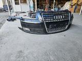 Бампер передний на Audi A8 D3 за 290 000 тг. в Шымкент