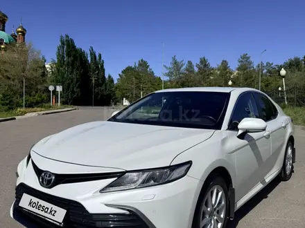 Toyota Camry 2021 года за 15 000 000 тг. в Павлодар