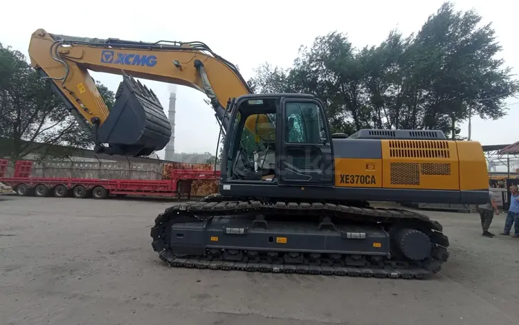 XCMG  XE370CA, ковш 1,8 м3 2024 года в Караганда