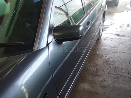 Mercedes-Benz E 230 1996 года за 2 900 000 тг. в Алматы – фото 16