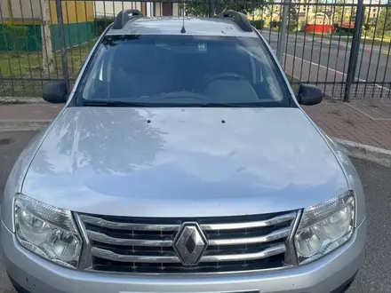 Renault Duster 2015 года за 3 700 000 тг. в Астана – фото 2