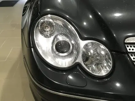 Стекла Фары Мерседес W203/Mercedes Benz W203 за 15 000 тг. в Астана – фото 3