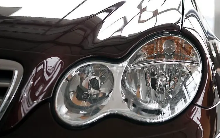 Стекла Фары Мерседес W203/Mercedes Benz W203 за 15 000 тг. в Астана