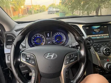 Hyundai Grandeur 2011 года за 7 000 000 тг. в Алматы – фото 17