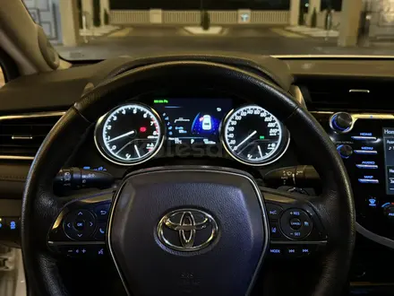 Toyota Camry 2020 года за 14 500 000 тг. в Астана – фото 10