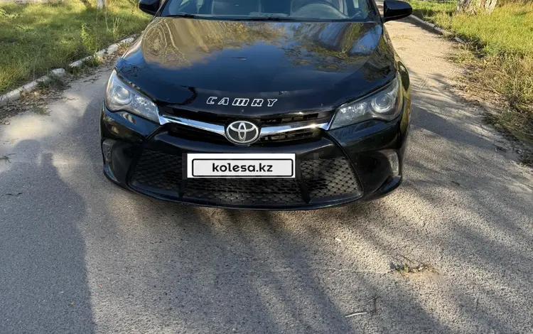 Toyota Camry 2015 года за 7 500 000 тг. в Семей
