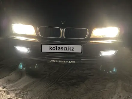 BMW 750 1995 года за 5 550 000 тг. в Алматы – фото 2