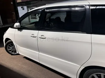 Toyota Estima 2009 года за 8 000 000 тг. в Астана – фото 21