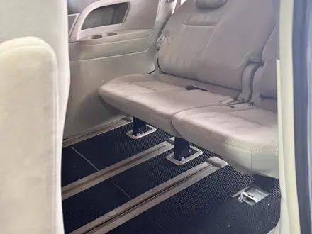 Toyota Estima 2009 года за 8 000 000 тг. в Астана – фото 41