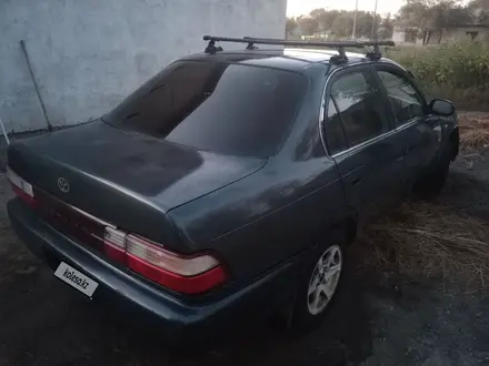 Toyota Corolla 1995 года за 470 000 тг. в Караганда – фото 2