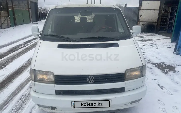 Volkswagen Caravelle 1993 годаүшін3 150 000 тг. в Павлодар