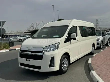 Toyota Hiace 2023 года за 25 500 000 тг. в Актау