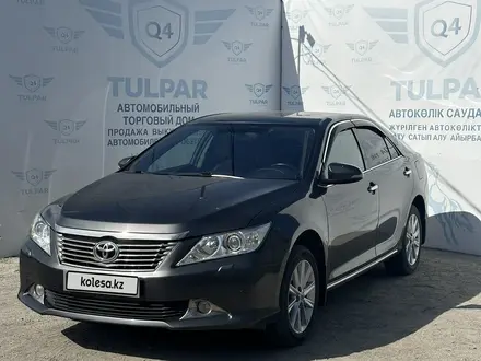 Toyota Camry 2014 года за 10 200 000 тг. в Семей