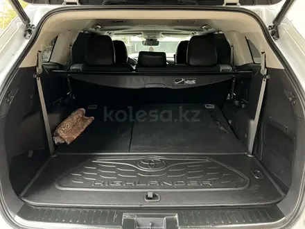 Toyota Highlander 2022 года за 27 500 000 тг. в Шымкент – фото 8