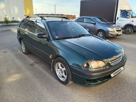 Toyota Avensis 1999 года за 2 800 000 тг. в Астана