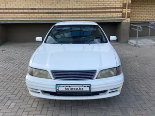 Nissan Maxima, 1998