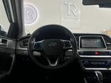 Hyundai Sonata 2021 года за 10 500 000 тг. в Шымкент – фото 4