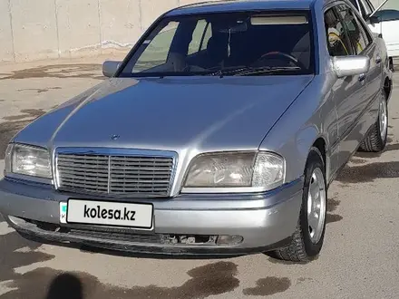 Mercedes-Benz C 220 1993 года за 1 500 000 тг. в Шымкент