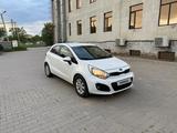 Kia Rio 2015 года за 4 700 000 тг. в Актобе – фото 2