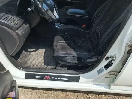 Hyundai Accent 2014 года за 5 200 000 тг. в Усть-Каменогорск – фото 10