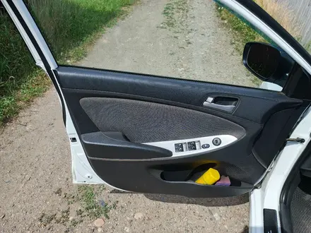 Hyundai Accent 2014 года за 5 200 000 тг. в Усть-Каменогорск – фото 7