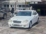 Mercedes-Benz C 240 2001 годаүшін2 300 000 тг. в Астана